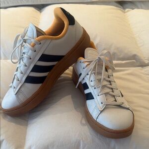 Adidas Grand Court with Orange lining